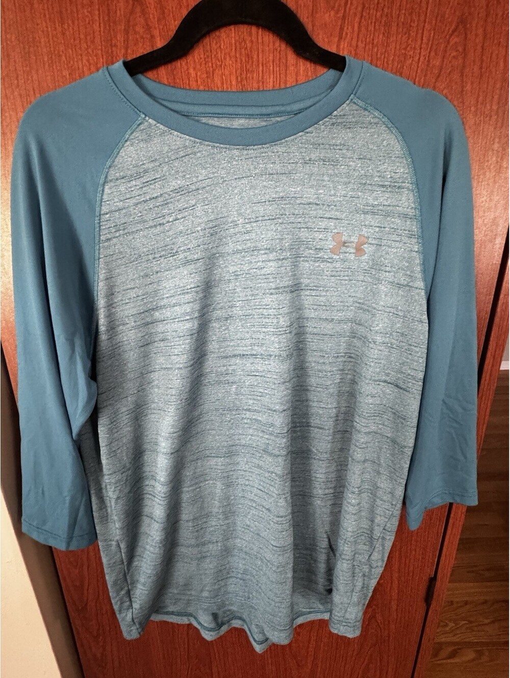Under Armour HeatGear Mens Medium Blue Heathered Performance Shirt Loose Fit